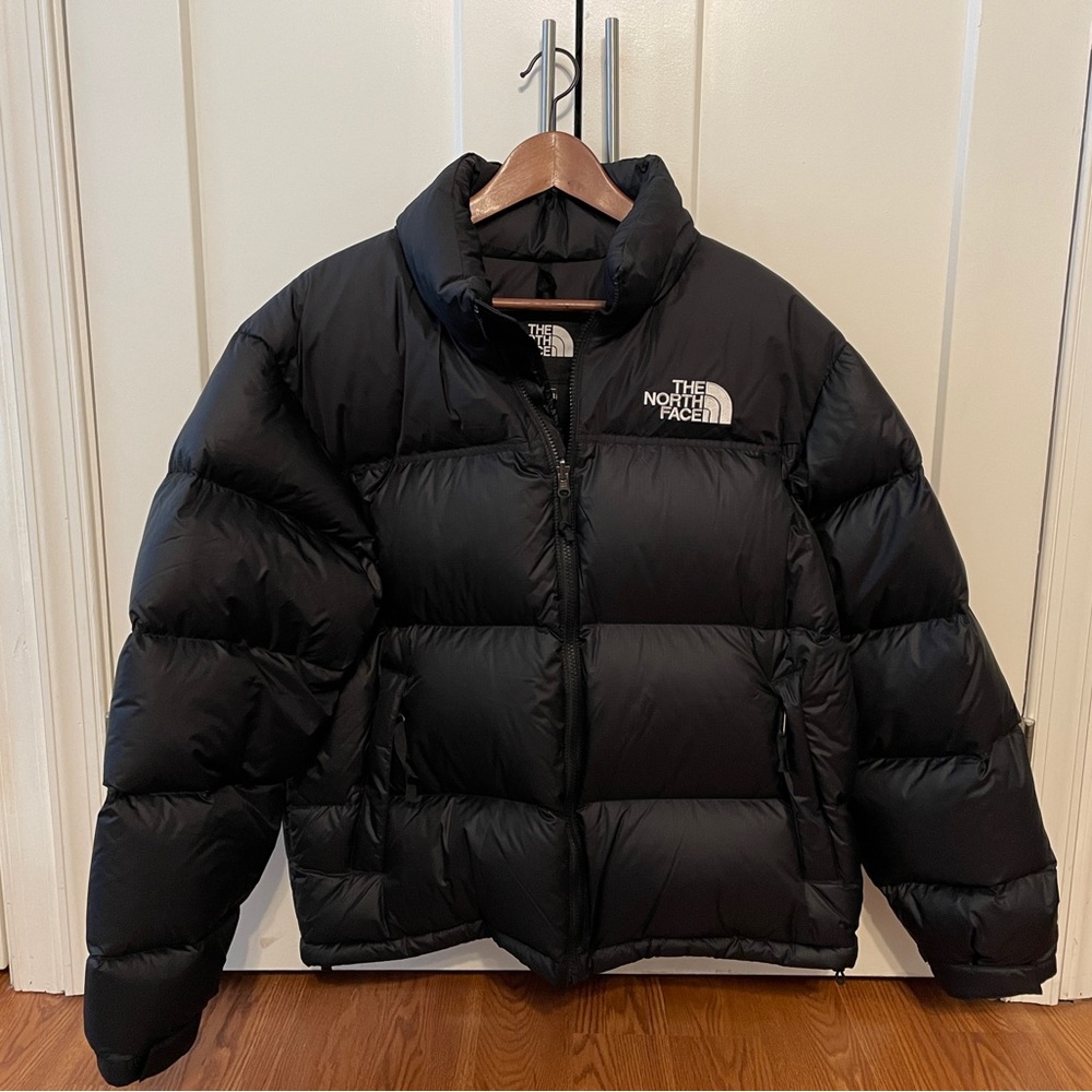 Mens black The NorthFace puffer coat